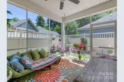 640 Summerfield Place, Flat Rock, NC 28731 - Photo 25