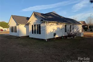 435 Mt Gallant Road W, York, SC 29745 - Photo 5