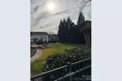 12304 McAllister Park Drive, Charlotte, NC 28277 - Photo 15