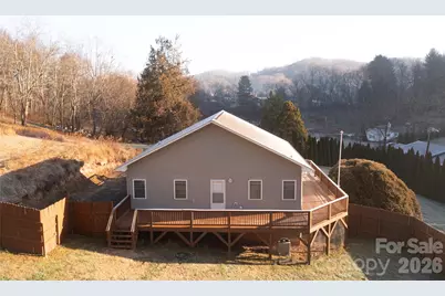 250 Duckett Cove Road, Waynesville, NC 28786 - Photo 3