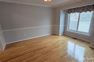 188 39th Ave Ct NW, Hickory, NC 28601 - Photo 7