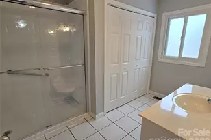 188 39th Ave Ct NW, Hickory, NC 28601 - Photo 19