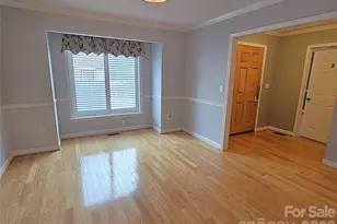 188 39th Ave Ct NW, Hickory, NC 28601 - Photo 9