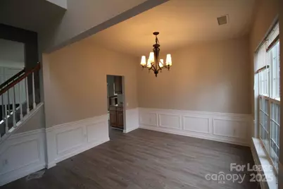 10824 Fountaingrove Drive, Charlotte, NC 28262 - Photo 5