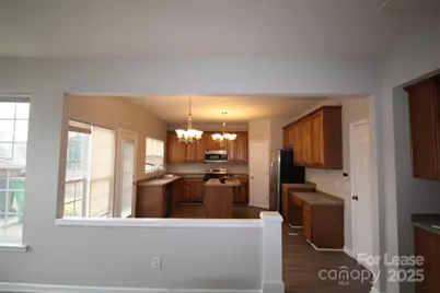 10824 Fountaingrove Drive, Charlotte, NC 28262 - Photo 11