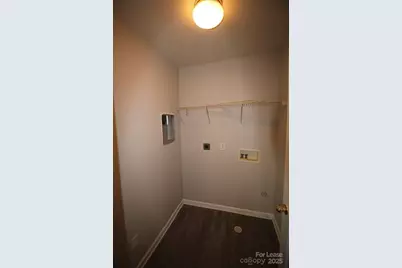 10824 Fountaingrove Drive, Charlotte, NC 28262 - Photo 17