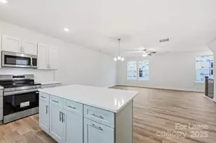 11003 Valkyrie Ln, Charlotte, NC 28214 - Photo 11