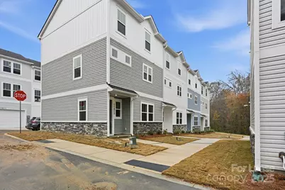 11003 Valkyrie Lane, Charlotte, NC 28214 - Photo 15