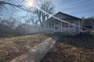 43 Lester Hollifield Rd, Marion, NC 28752 - Photo 3