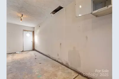 36 Lambert Lane, Canton, NC 28716 - Photo 13