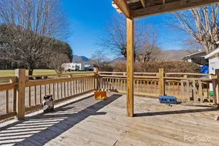 36 Lambert Ln, Canton, NC 28716 - Photo 3