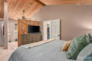 13 Eastwood Dr, Canton, NC 28716 - Photo 15