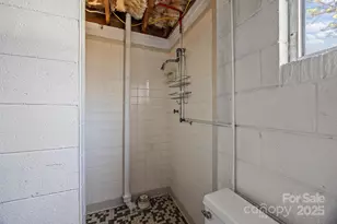 304 E 2nd St, Oakboro, NC 28129 - Photo 35