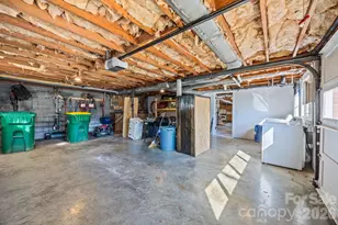 304 E 2nd St, Oakboro, NC 28129 - Photo 37