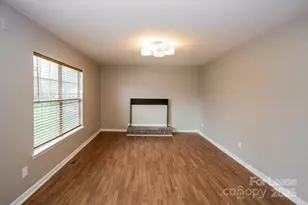 3030 Edmonton Pl, Charlotte, NC 28269 - Photo 7