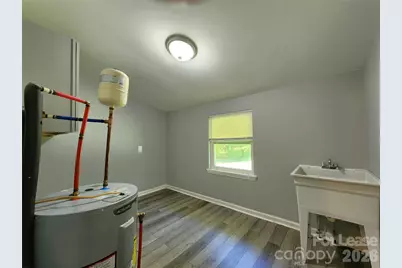 4633 SE Club View Drive, Concord, NC 28025 - Photo 5