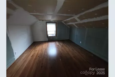 2409 Commonwealth Avenue, Charlotte, NC 28205 - Photo 17