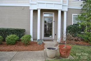2421 Loch Stone Dr, Gastonia, NC 28054 - Photo 3