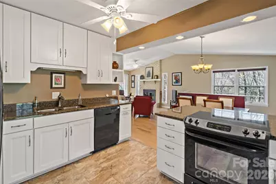 30 Red Oak Forest Road, Fairview, NC 28730 - Photo 13