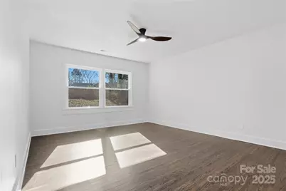 5320 Kildare Drive, Charlotte, NC 28215 - Photo 15