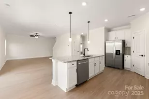 104 Tradesmen Trl, Troutman, NC 28166 - Photo 11