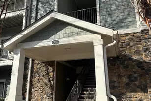 700 Vista Lake Dr, Candler, NC 28715 - Photo 1