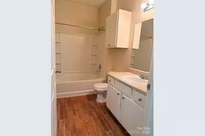 700 Vista Lake Drive #004, Candler, NC 28715 - Photo 9