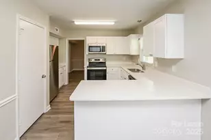 1209 Blossom Wood Ct, Matthews, NC 28105 - Photo 5