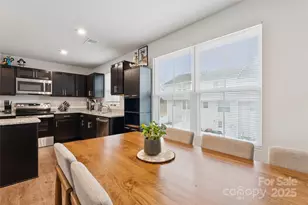 4113 Prusik Ln, Charlotte, NC 28269 - Photo 7