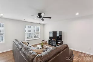 4113 Prusik Ln, Charlotte, NC 28269 - Photo 13