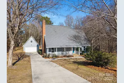 6520 Carmel Hills Drive, Charlotte, NC 28226 - Photo 3