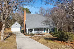 6520 Carmel Hills Dr, Charlotte, NC 28226 - Photo 3