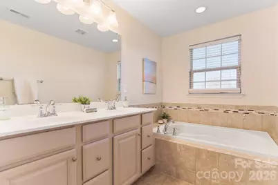 3525 Hornets Nest Way, Charlotte, NC 28208 - Photo 27