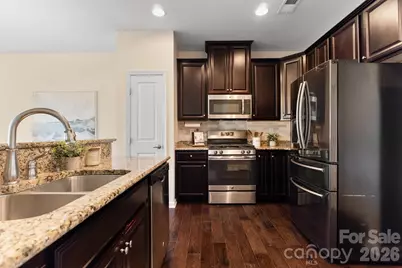 3525 Hornets Nest Way, Charlotte, NC 28208 - Photo 13