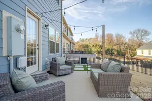 3525 Hornets Nest Way, Charlotte, NC 28208 - Photo 37