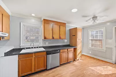 622 Northcrest Drive, Charlotte, NC 28206 - Photo 7