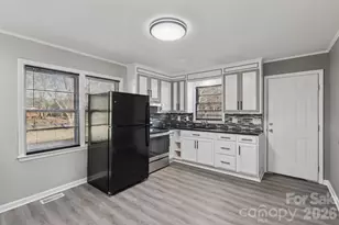 3207 Valley Dale Rd, Monroe, NC 28110 - Photo 9