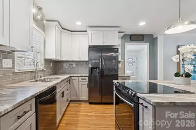 1127 Westchester Boulevard, Charlotte, NC 28205 - Photo 13