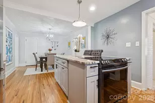 1127 Westchester Blvd, Charlotte, NC 28205 - Photo 11
