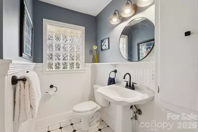 1127 Westchester Boulevard, Charlotte, NC 28205 - Photo 17