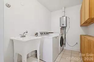 1127 Westchester Blvd, Charlotte, NC 28205 - Photo 15