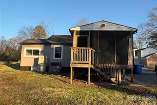 225 Hickory Dr, Mooresville, NC 28115 - Photo 23