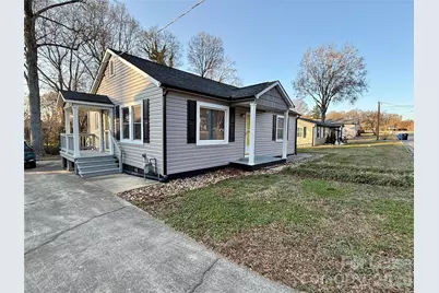 225 Hickory Drive, Mooresville, NC 28115 - Photo 3