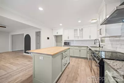 14000 Springwater Drive, Matthews, NC 28105 - Photo 17