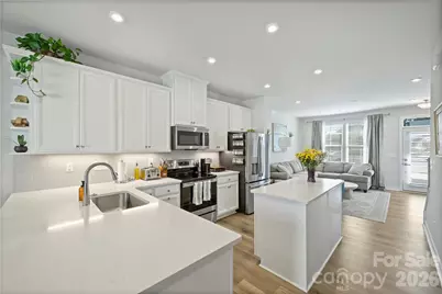 4732 Chastain Avenue, Charlotte, NC 28217 - Photo 7