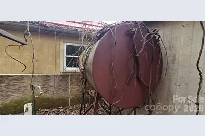 117 Greenvalley Place NE, Lenoir, NC 28645 - Photo 9