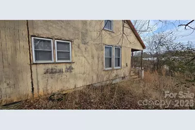 117 Greenvalley Place NE, Lenoir, NC 28645 - Photo 11