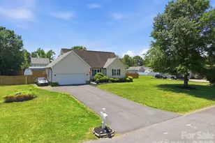 245 Castle Keep Rd, Salisbury, NC 28146 - Photo 5