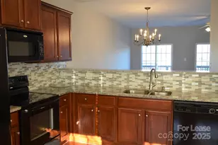 9712 Walkers Glen Dr NW, Concord, NC 28027 - Photo 13