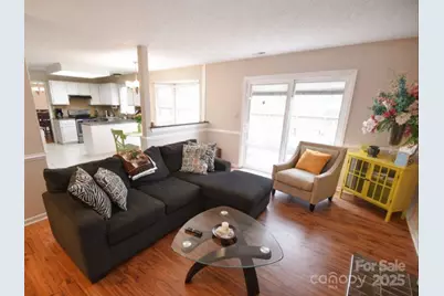 7048 Cheyenne Drive, Charlotte, NC 28262 - Photo 9